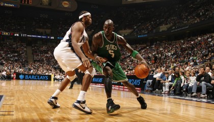 kaiyun网站-逆转奇迹：那些在最后关头扭转乾坤的欧冠比赛，欧冠被逆转最多的球队